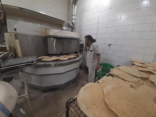 عکس نان تنوری و تافتون برادران