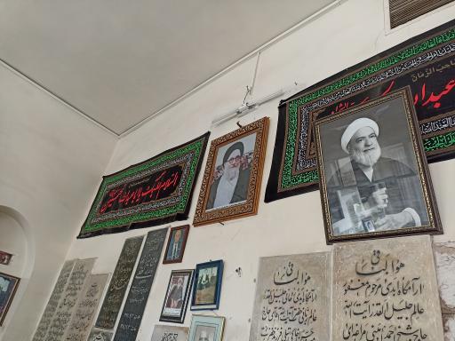 مزار آیت ا... سید کاظم شریعتمداری