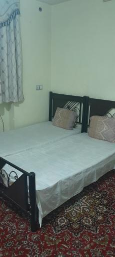 عکس مهمانپذیر زائر