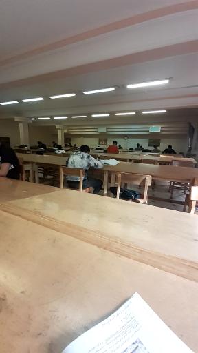 عکس کتابخانه آیت الله قزوینی