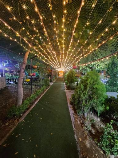 باغ رستوران ریحانه