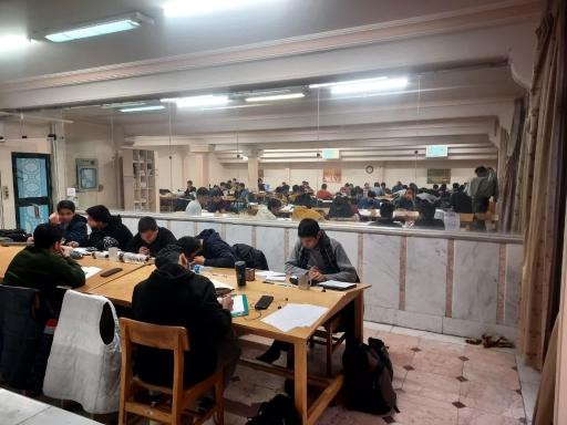 عکس کتابخانه آیت الله قزوینی