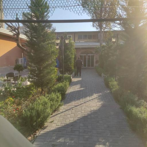 عکس باغ رستوران ریحانه