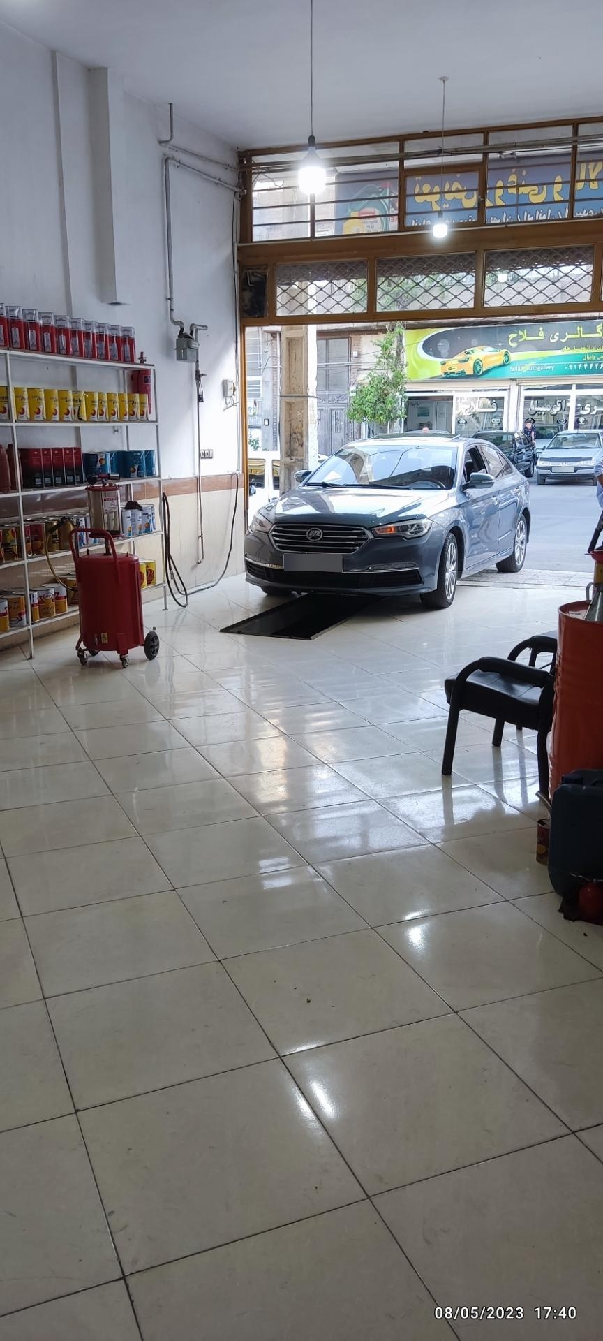 عکس تعویض روغنی حسن زاده 