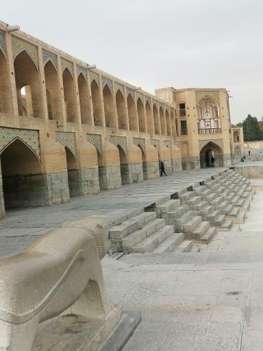 عکس شیر سنگی