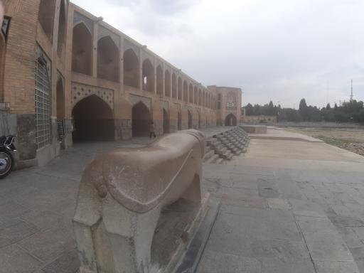 عکس شیر سنگی