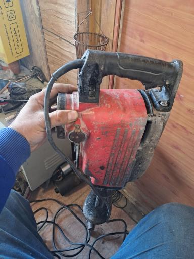 عکس اجاره هیلتی و موتور برق