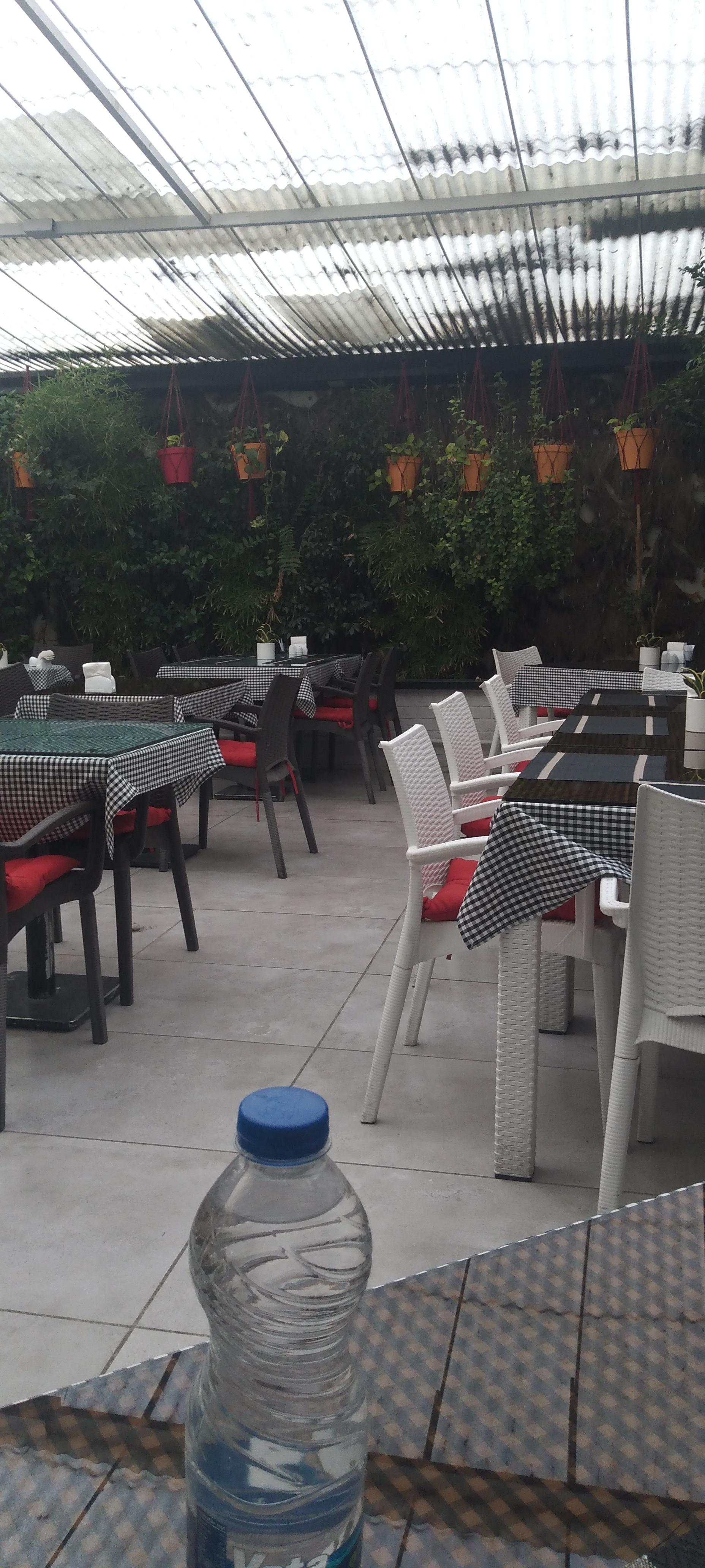 عکس هتل سفیر