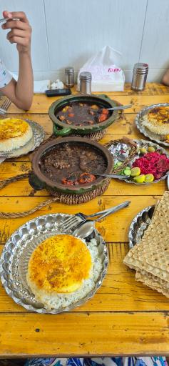 عکس رستوران سنتی نون و نمک