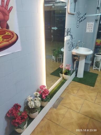 عکس  فست فود ماهان