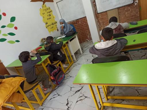 عکس دبستان پسرانه  صالحین (تیزهوشان)