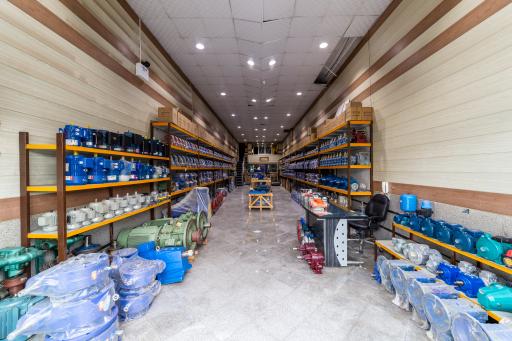 عکس فروشگاه کالای صنعتی شرق