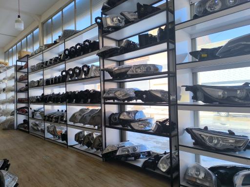 عکس کلینیک تخصصی سبلان چراغ خودرو