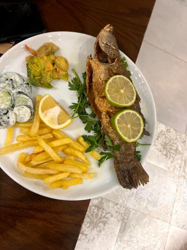 عکس رستوران دارچین 