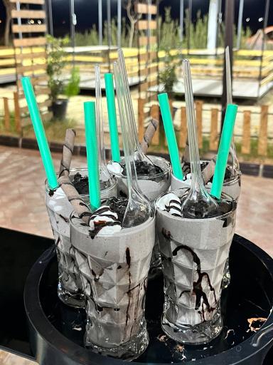 عکس آبمیوه و بستنی ژلاتو