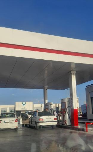 عکس پمپ بنزین وادی