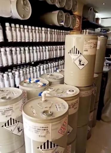 فروشگاه کرج پرفیوم