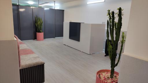 عکس کلینیک زیبایی و لاغری افرا