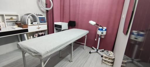 عکس کلینیک زیبایی و لاغری افرا