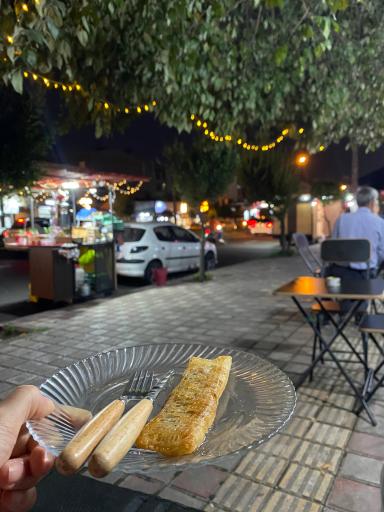 عکس کافه خیابانی چای چی
