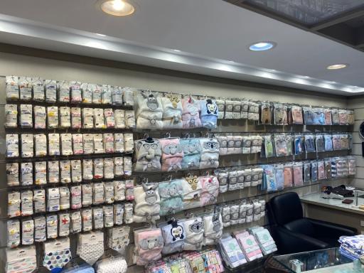 عکس پخش سیسمونی و پوشاک پرماس / parmas